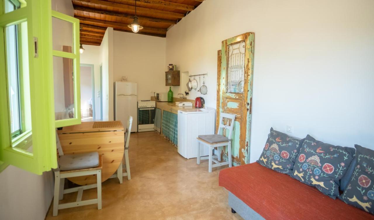 Simboro House - Kythoikies Holiday Houses Kýthira Eksteriør billede