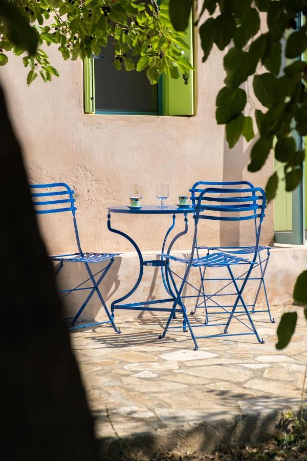 Simboro House - Kythoikies Holiday Houses Kýthira Eksteriør billede