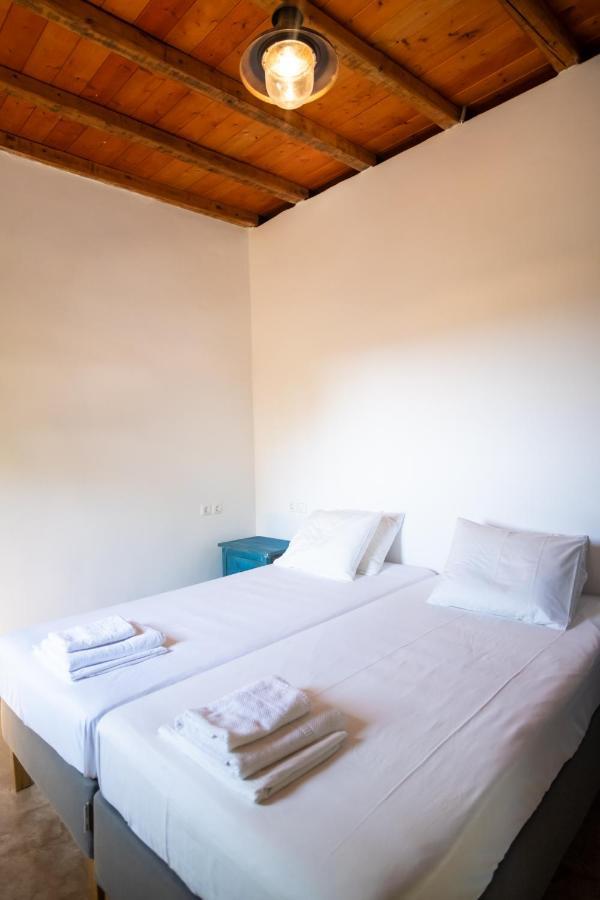 Simboro House - Kythoikies Holiday Houses Kýthira Eksteriør billede